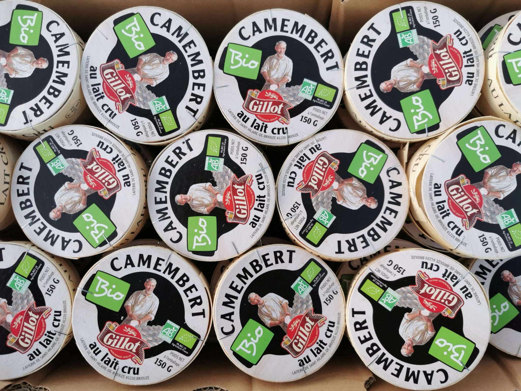 Du lait aux AOP, la filière laitière au rendezvous du don ! Solaal